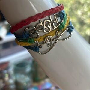 Pretty vintage bracelet brightly colored